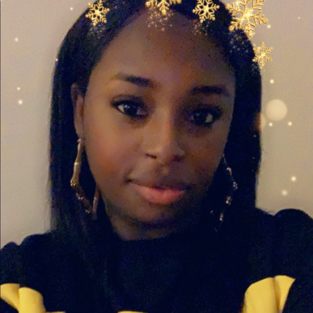 Meet your Posher, Karisma